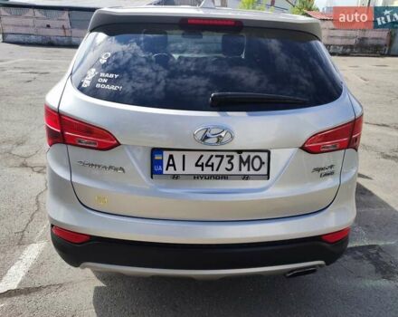 Серый Хендай Санта Фе, объемом двигателя 2.36 л и пробегом 200 тыс. км за 13600 $, фото 8 на Automoto.ua