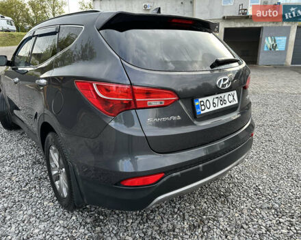 Сірий Хендай Санта Фе, об'ємом двигуна 2.36 л та пробігом 132 тис. км за 15200 $, фото 6 на Automoto.ua