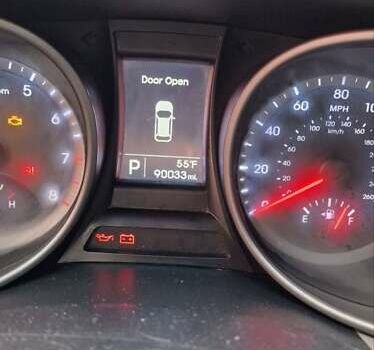 Серый Хендай Санта Фе, объемом двигателя 2.36 л и пробегом 145 тыс. км за 14200 $, фото 8 на Automoto.ua