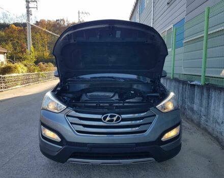 Серый Хендай Санта Фе, объемом двигателя 0 л и пробегом 155 тыс. км за 15500 $, фото 10 на Automoto.ua