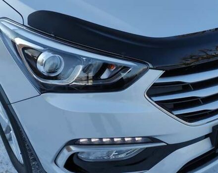 Серый Хендай Санта Фе, объемом двигателя 2.36 л и пробегом 100 тыс. км за 19500 $, фото 4 на Automoto.ua