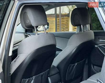 Серый Хендай Санта Фе, объемом двигателя 2.36 л и пробегом 147 тыс. км за 14700 $, фото 102 на Automoto.ua