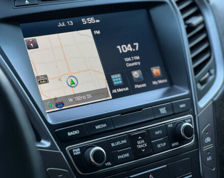 Серый Хендай Санта Фе, объемом двигателя 2 л и пробегом 157 тыс. км за 21000 $, фото 15 на Automoto.ua