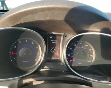 Серый Хендай Санта Фе, объемом двигателя 3.3 л и пробегом 160 тыс. км за 2900 $, фото 8 на Automoto.ua