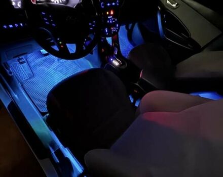 Сірий Хендай Санта Фе, об'ємом двигуна 2.36 л та пробігом 187 тис. км за 15600 $, фото 16 на Automoto.ua