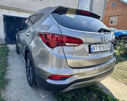 Серый Хендай Санта Фе, объемом двигателя 2 л и пробегом 104 тыс. км за 19400 $, фото 8 на Automoto.ua