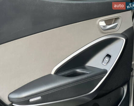 Серый Хендай Санта Фе, объемом двигателя 2.36 л и пробегом 147 тыс. км за 14700 $, фото 101 на Automoto.ua