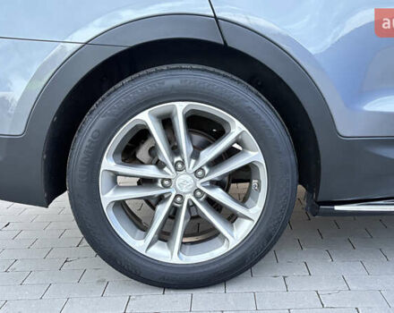 Серый Хендай Санта Фе, объемом двигателя 2 л и пробегом 214 тыс. км за 18700 $, фото 31 на Automoto.ua