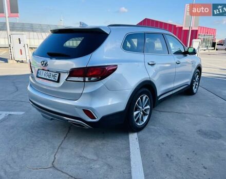 Сірий Хендай Санта Фе, об'ємом двигуна 3.3 л та пробігом 176 тис. км за 15200 $, фото 4 на Automoto.ua