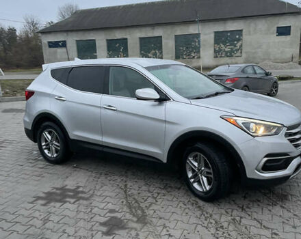 Серый Хендай Санта Фе, объемом двигателя 2.36 л и пробегом 116 тыс. км за 14600 $, фото 3 на Automoto.ua