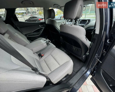 Серый Хендай Санта Фе, объемом двигателя 2.36 л и пробегом 110 тыс. км за 15500 $, фото 39 на Automoto.ua