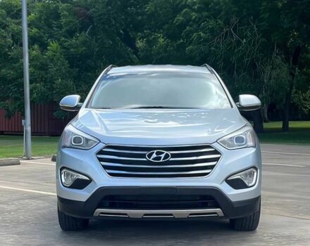 Серый Хендай Санта Фе, объемом двигателя 3.3 л и пробегом 78 тыс. км за 9300 $, фото 1 на Automoto.ua