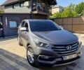 Серый Хендай Санта Фе, объемом двигателя 2 л и пробегом 284 тыс. км за 22500 $, фото 4 на Automoto.ua