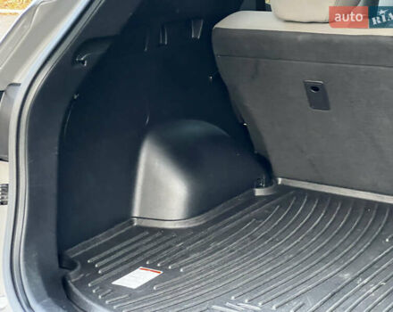 Серый Хендай Санта Фе, объемом двигателя 2.36 л и пробегом 147 тыс. км за 14700 $, фото 120 на Automoto.ua