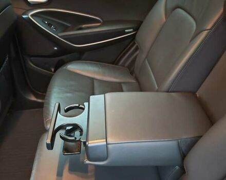 Сірий Хендай Санта Фе, об'ємом двигуна 2.2 л та пробігом 195 тис. км за 19500 $, фото 53 на Automoto.ua