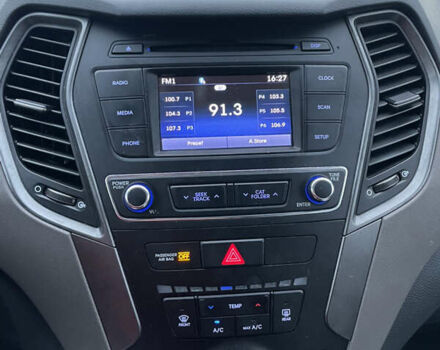 Серый Хендай Санта Фе, объемом двигателя 2.36 л и пробегом 116 тыс. км за 14600 $, фото 11 на Automoto.ua