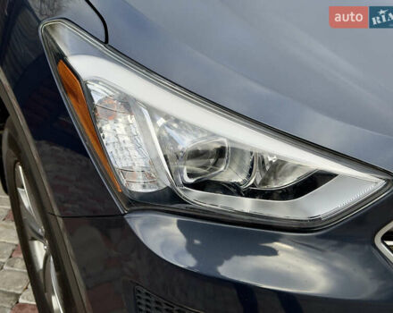 Серый Хендай Санта Фе, объемом двигателя 2.36 л и пробегом 110 тыс. км за 15500 $, фото 13 на Automoto.ua