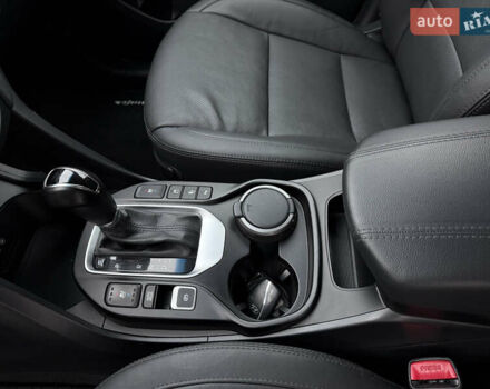 Серый Хендай Санта Фе, объемом двигателя 2.2 л и пробегом 131 тыс. км за 24000 $, фото 42 на Automoto.ua