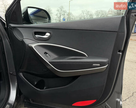 Серый Хендай Санта Фе, объемом двигателя 2.2 л и пробегом 131 тыс. км за 24000 $, фото 43 на Automoto.ua