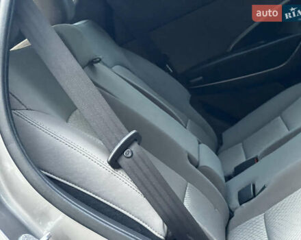 Серый Хендай Санта Фе, объемом двигателя 2.36 л и пробегом 147 тыс. км за 14700 $, фото 114 на Automoto.ua