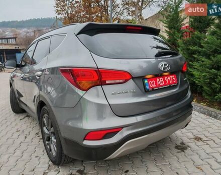 Сірий Хендай Санта Фе, об'ємом двигуна 2.2 л та пробігом 195 тис. км за 19500 $, фото 2 на Automoto.ua