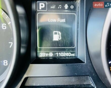 Сірий Хендай Санта Фе, об'ємом двигуна 3.3 л та пробігом 176 тис. км за 15200 $, фото 32 на Automoto.ua