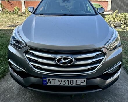 Серый Хендай Санта Фе, объемом двигателя 2 л и пробегом 104 тыс. км за 19400 $, фото 12 на Automoto.ua