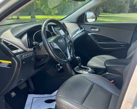 Серый Хендай Санта Фе, объемом двигателя 3.3 л и пробегом 78 тыс. км за 9300 $, фото 6 на Automoto.ua