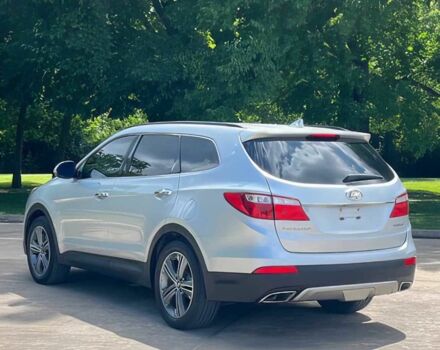 Серый Хендай Санта Фе, объемом двигателя 3.3 л и пробегом 78 тыс. км за 9300 $, фото 5 на Automoto.ua