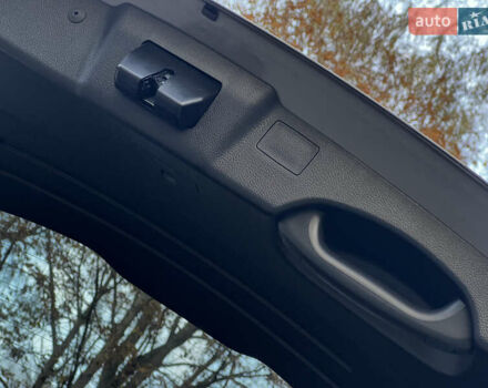 Серый Хендай Санта Фе, объемом двигателя 2.36 л и пробегом 147 тыс. км за 14700 $, фото 117 на Automoto.ua