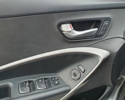 Сірий Хендай Санта Фе, об'ємом двигуна 2.2 л та пробігом 115 тис. км за 21500 $, фото 6 на Automoto.ua