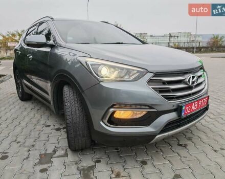 Сірий Хендай Санта Фе, об'ємом двигуна 2.2 л та пробігом 195 тис. км за 19500 $, фото 12 на Automoto.ua