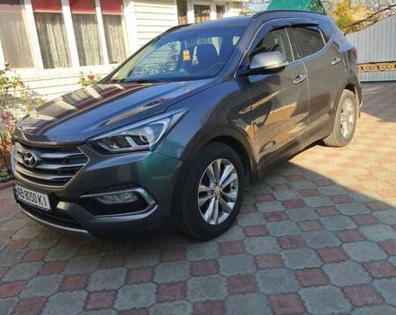 Серый Хендай Санта Фе, объемом двигателя 2.2 л и пробегом 200 тыс. км за 21000 $, фото 1 на Automoto.ua