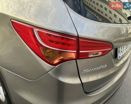 Сірий Хендай Санта Фе, об'ємом двигуна 2.36 л та пробігом 156 тис. км за 16200 $, фото 17 на Automoto.ua