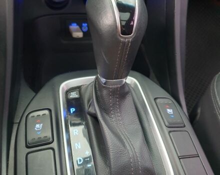 Сірий Хендай Санта Фе, об'ємом двигуна 2.2 л та пробігом 115 тис. км за 21500 $, фото 3 на Automoto.ua