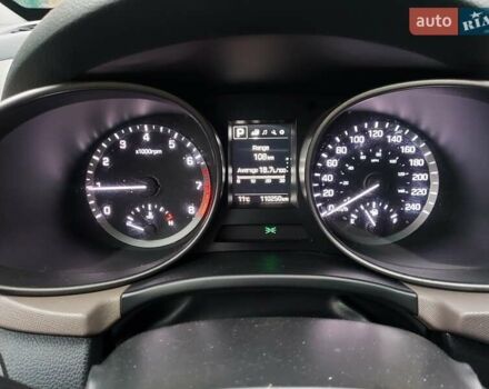 Серый Хендай Санта Фе, объемом двигателя 2.36 л и пробегом 110 тыс. км за 18000 $, фото 3 на Automoto.ua