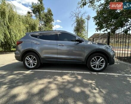 Серый Хендай Санта Фе, объемом двигателя 2.2 л и пробегом 223 тыс. км за 20250 $, фото 19 на Automoto.ua