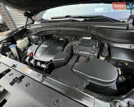 Серый Хендай Санта Фе, объемом двигателя 2.36 л и пробегом 110 тыс. км за 15500 $, фото 42 на Automoto.ua