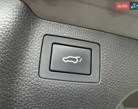 Серый Хендай Санта Фе, объемом двигателя 2.2 л и пробегом 131 тыс. км за 24000 $, фото 65 на Automoto.ua