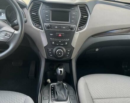 Сірий Хендай Санта Фе, об'ємом двигуна 2.36 л та пробігом 156 тис. км за 16200 $, фото 22 на Automoto.ua