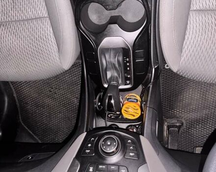 Сірий Хендай Санта Фе, об'ємом двигуна 2.36 л та пробігом 187 тис. км за 15600 $, фото 7 на Automoto.ua