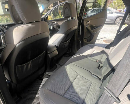 Серый Хендай Санта Фе, объемом двигателя 2.36 л и пробегом 145 тыс. км за 13500 $, фото 18 на Automoto.ua