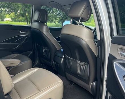 Серый Хендай Санта Фе, объемом двигателя 3.3 л и пробегом 78 тыс. км за 9300 $, фото 10 на Automoto.ua