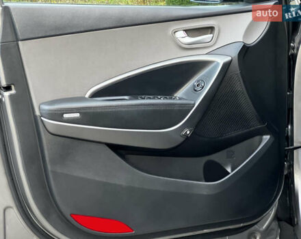 Серый Хендай Санта Фе, объемом двигателя 2.36 л и пробегом 147 тыс. км за 14700 $, фото 70 на Automoto.ua