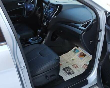 Серый Хендай Санта Фе, объемом двигателя 2.36 л и пробегом 100 тыс. км за 19500 $, фото 20 на Automoto.ua