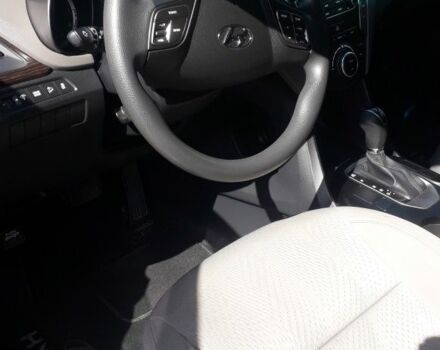 Серый Хендай Санта Фе, объемом двигателя 2.4 л и пробегом 160 тыс. км за 13000 $, фото 8 на Automoto.ua