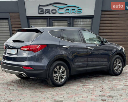 Серый Хендай Санта Фе, объемом двигателя 2.36 л и пробегом 110 тыс. км за 15500 $, фото 4 на Automoto.ua