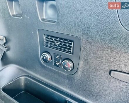 Сірий Хендай Санта Фе, об'ємом двигуна 3.3 л та пробігом 176 тис. км за 15200 $, фото 26 на Automoto.ua