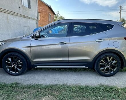 Серый Хендай Санта Фе, объемом двигателя 2 л и пробегом 104 тыс. км за 19400 $, фото 6 на Automoto.ua