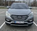 Серый Хендай Санта Фе, объемом двигателя 2 л и пробегом 160 тыс. км за 19700 $, фото 1 на Automoto.ua